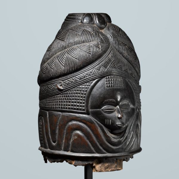 Mende Mask